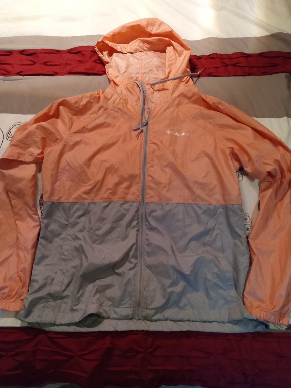 Columbia Two-Tone Packable Windbreaker - Peach & Light Gray